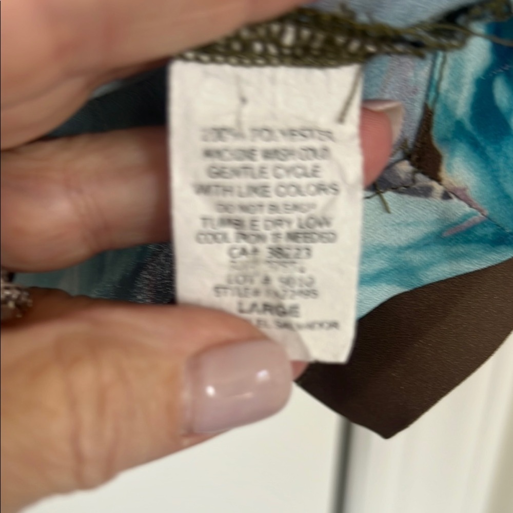 Sweet Pea by Stacy Frati Women's Floral Top - Blue and Army Green/ Brown - Picture 5 of 7